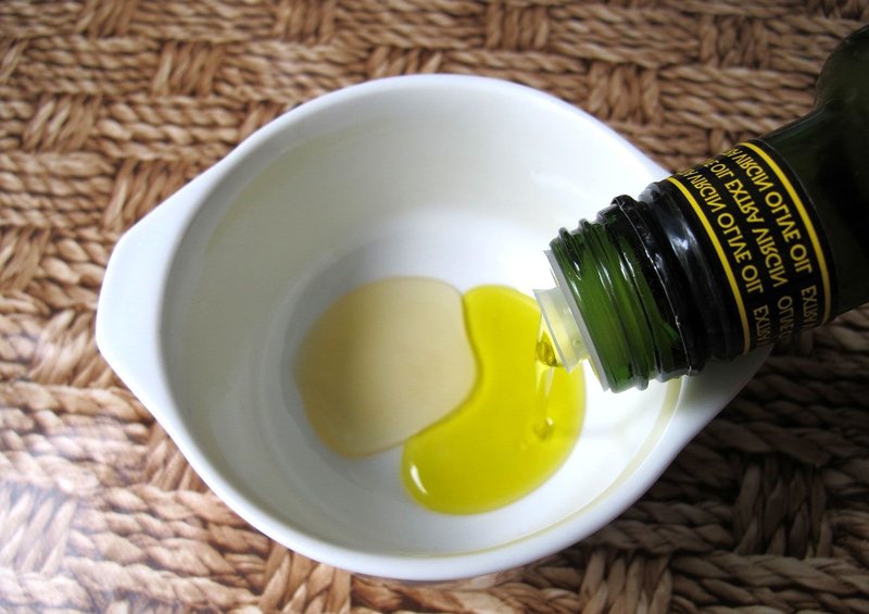 Vaření maska ​​s olivovým olejem