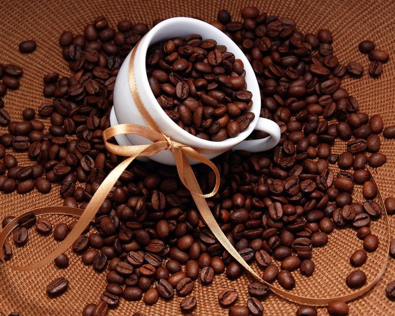 Enveloppement anti-cellulite avec café