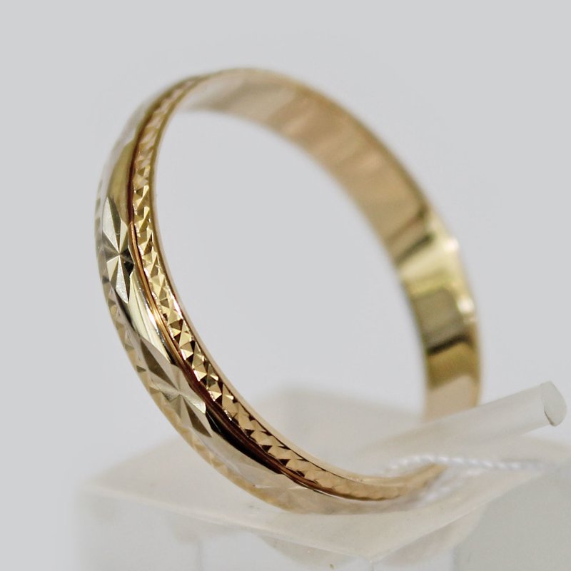 Zlaté prsteny s fasetou