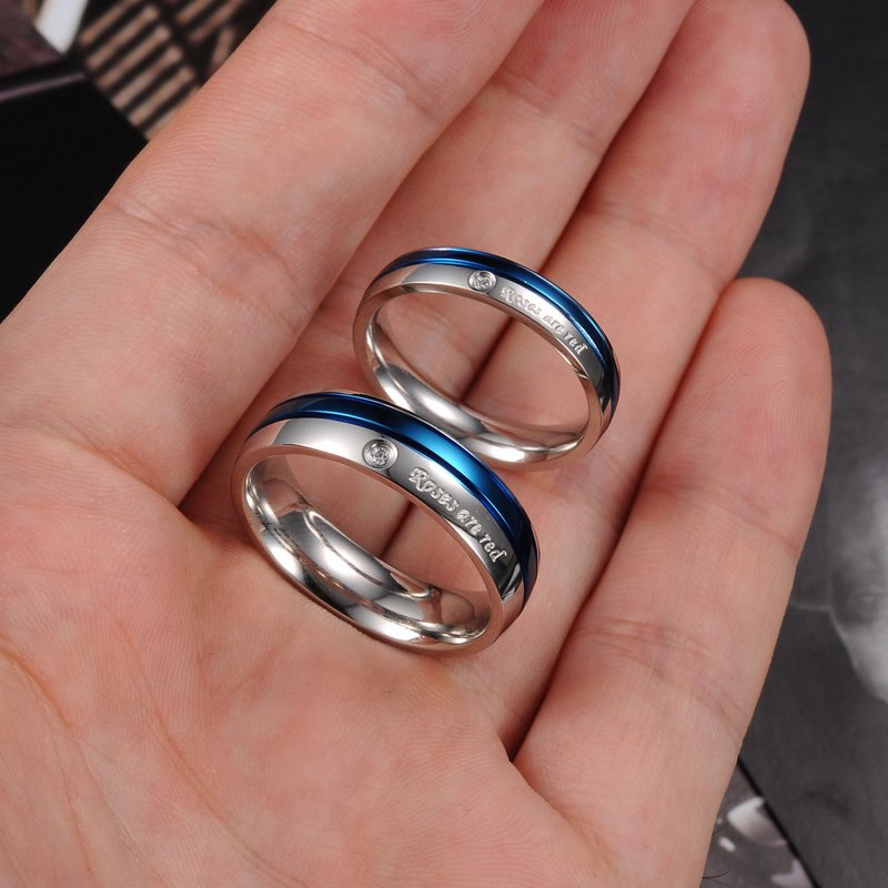 Ongewone ringen met een combinatie van verschillende metalen