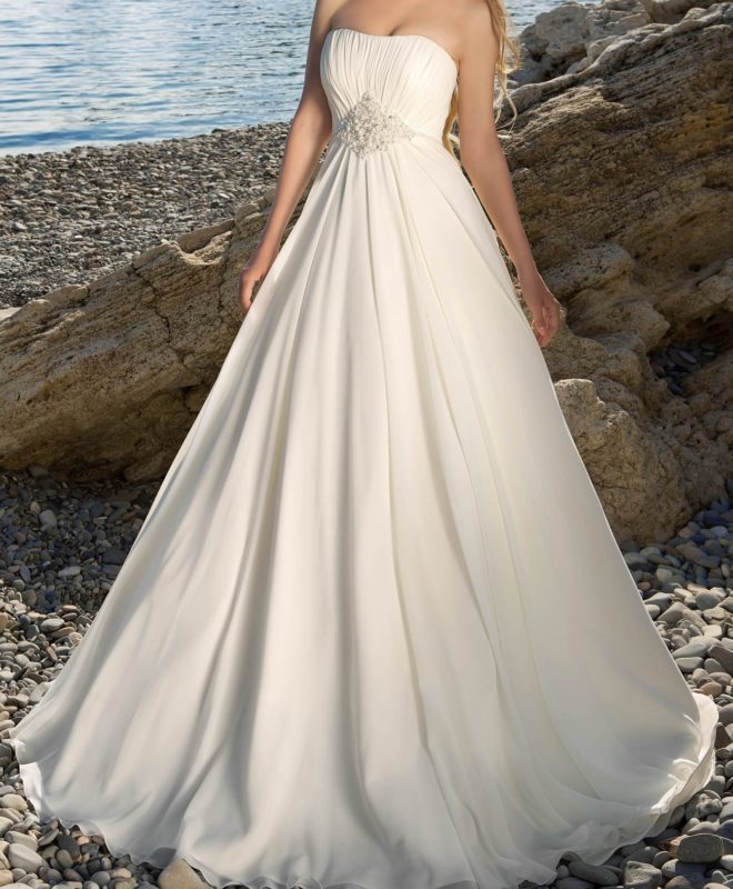 فستان زفاف ستريكوزا تاييا