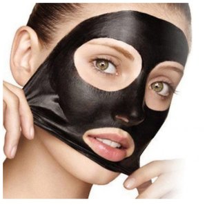 Černá obličejová maska