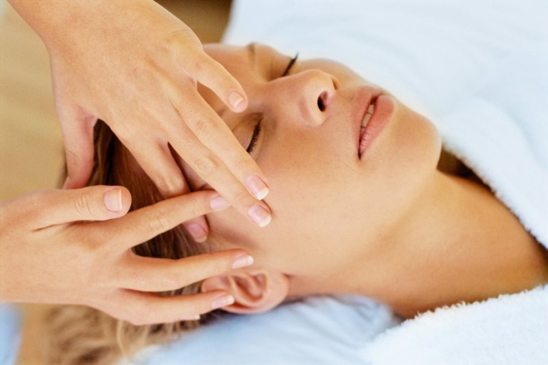 Acupressure Massage du visage