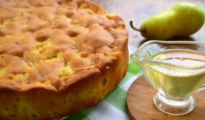 Honey and Pear Cake