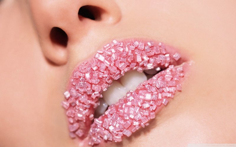 Lip glitter