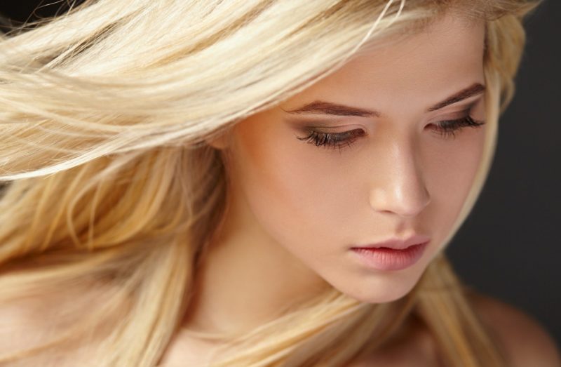 Zachte make-up voor blondines