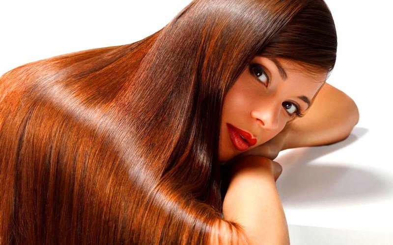 Castor oljemaske gir håret en naturlig glans