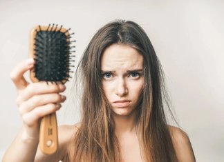 العلاجات الشعبية لتساقط الشعر