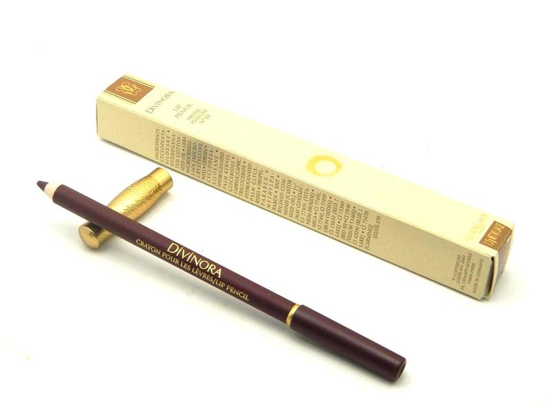 „Divinora Guerlain“ antakių pieštukas