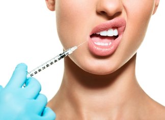Injection de bouche à lèvres