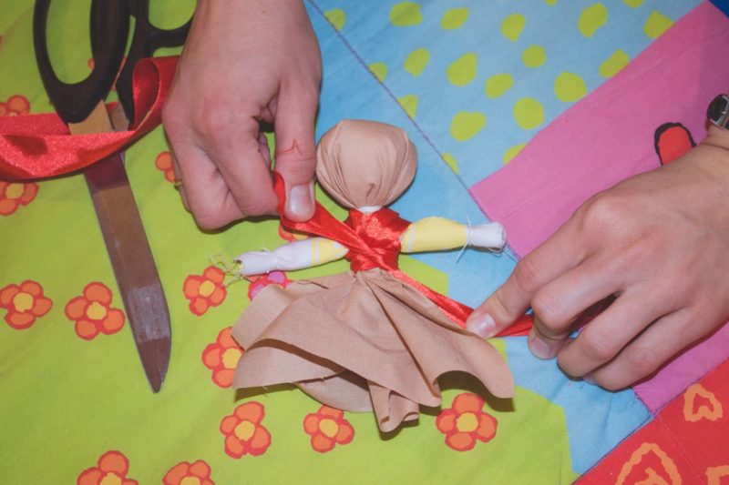 Jak sam zrobić amulet lalki