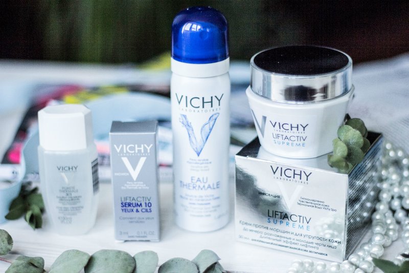 Line of cosmetics Cream fra Vichy Liftactiv Supreme