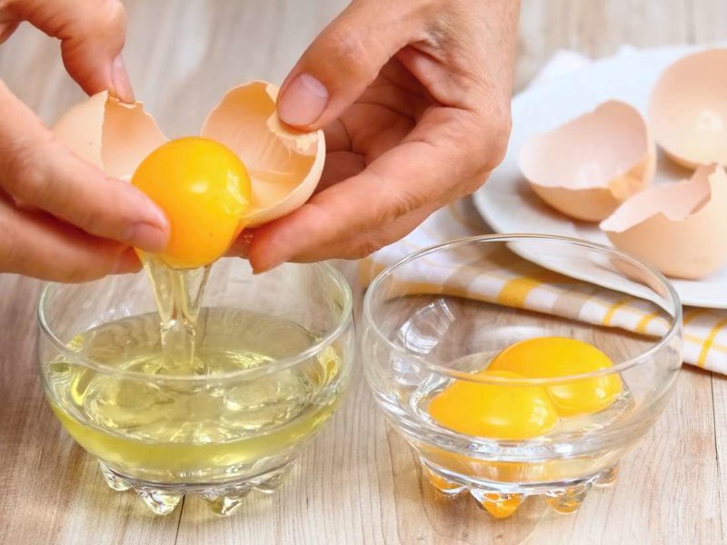 Làm mặt nạ cho da mặt từ trứng và gelatin