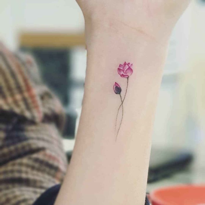 Tatuiruotė ant riešo mergaitei