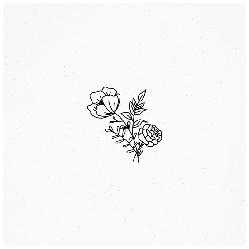 Croquis de tatouage de fleurs