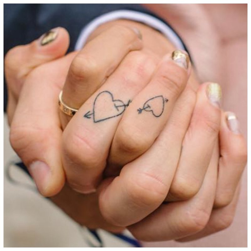 Tatuiruotės poros meilės simboliai