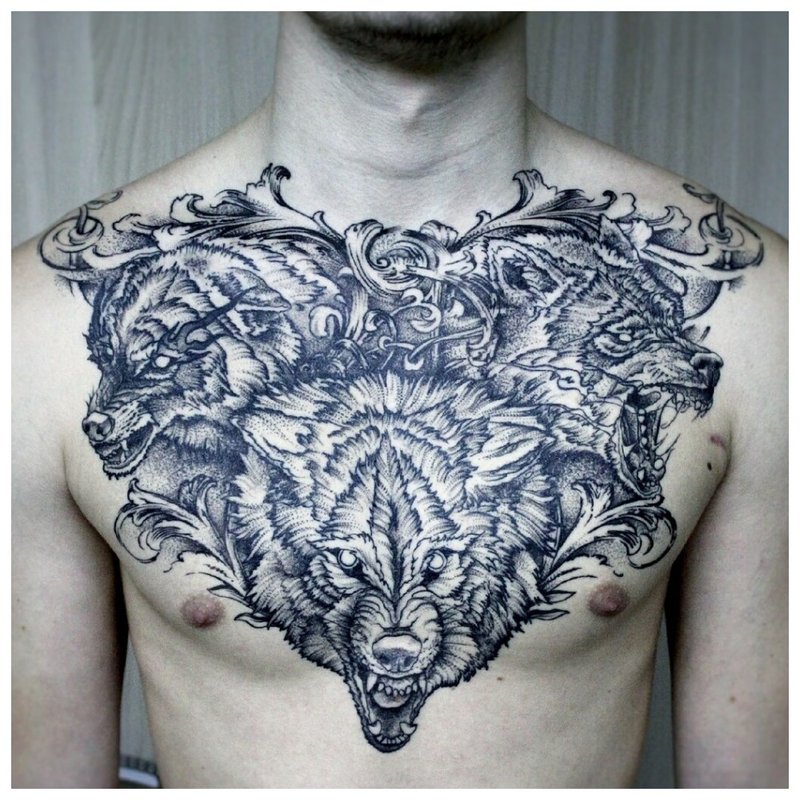Tatuaż pełnego wilka