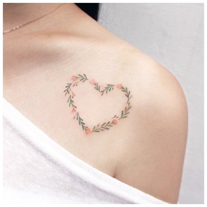 Szív Clavicle tetoválás
