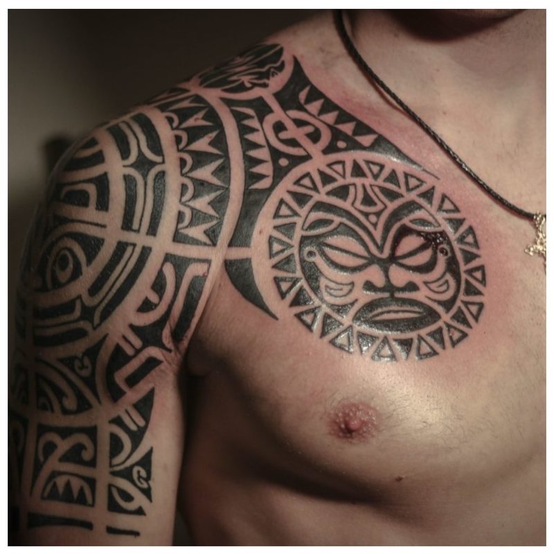 Etninė tatuiruotė