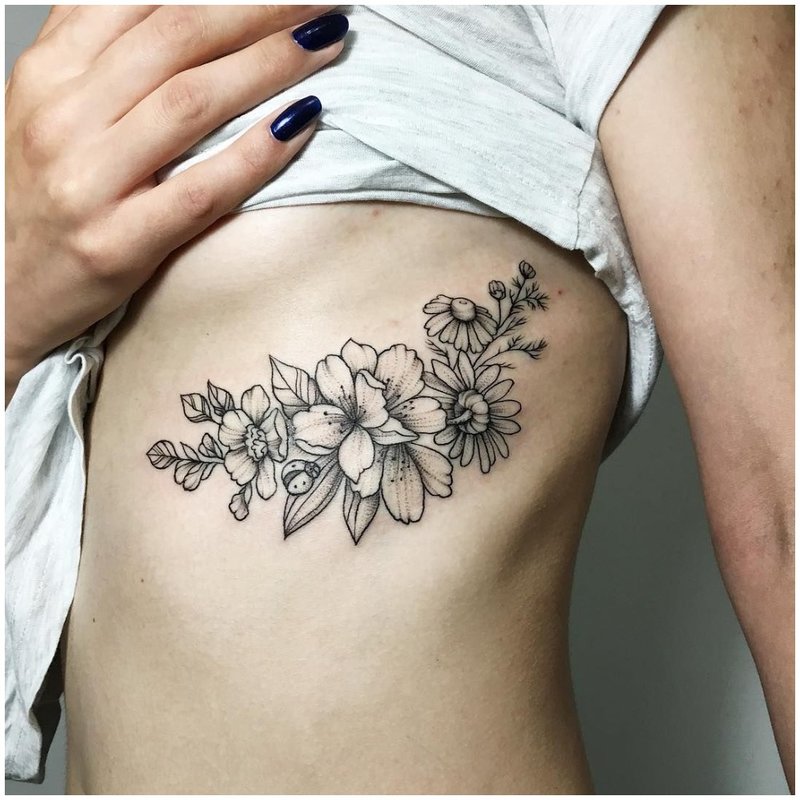 Boční tetování