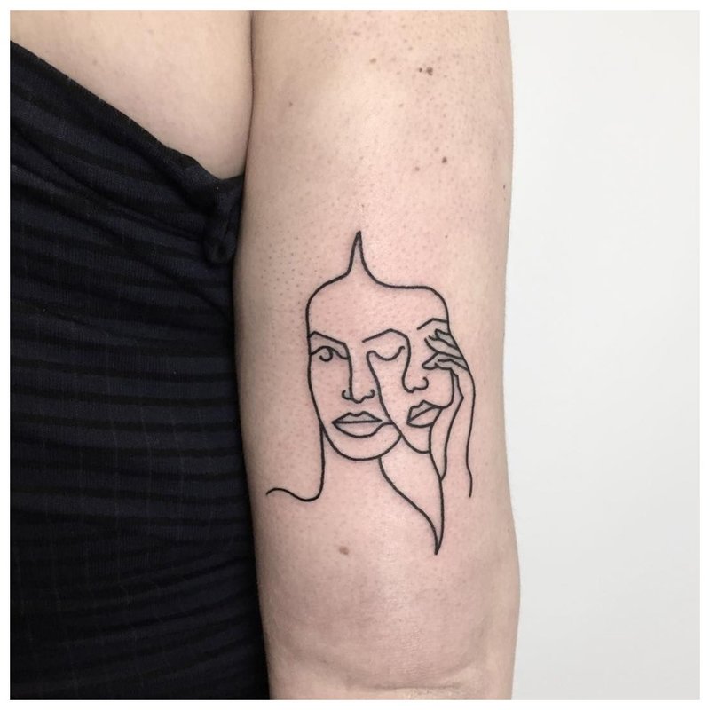Obrysový tetování dívka