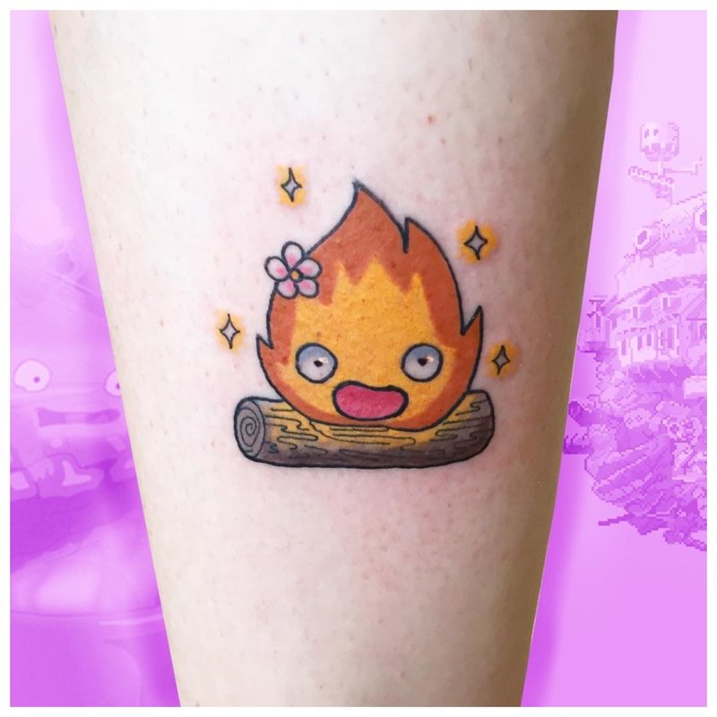 Ogień - tatuaż na nadgarstek