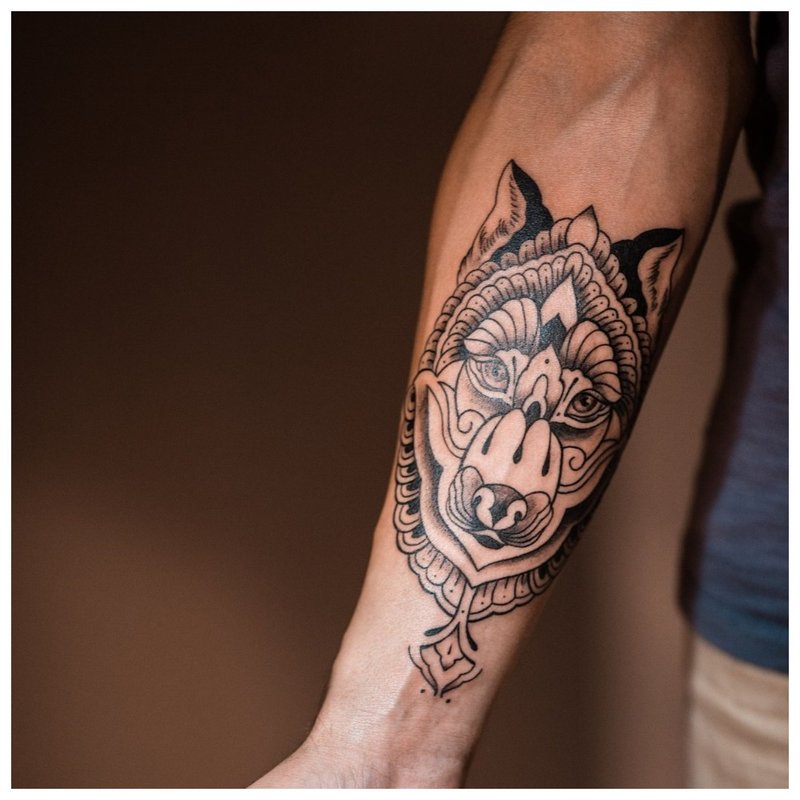 Gyvūno tatuiruotė žmogui