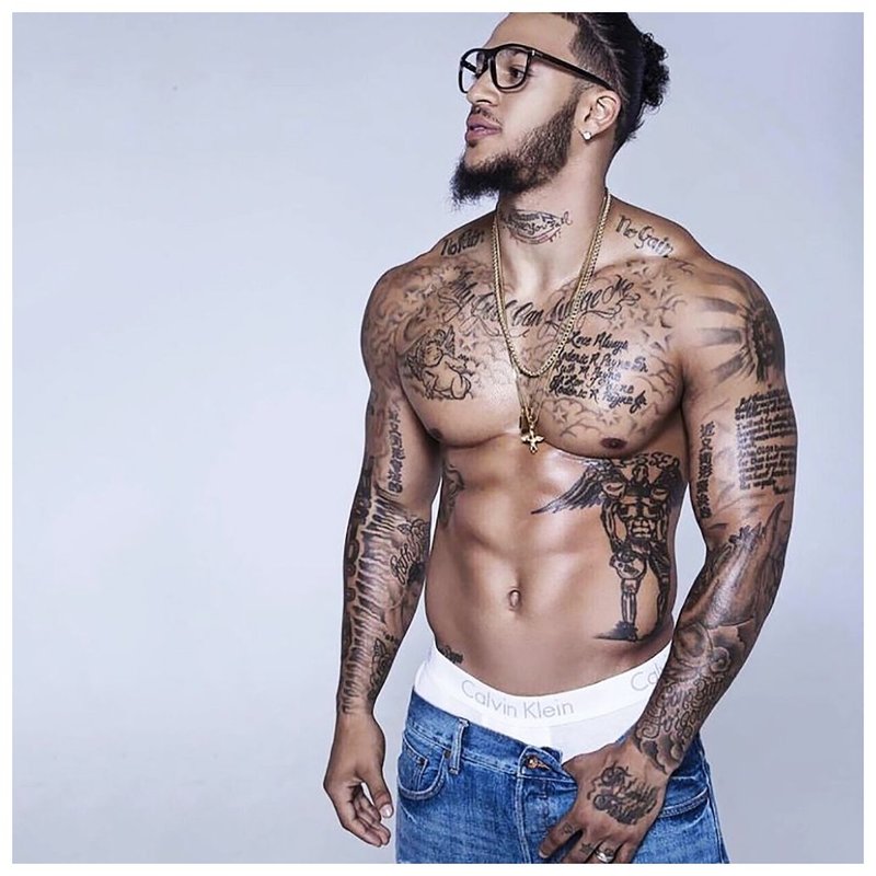 Tetování na těle mužů celebrit